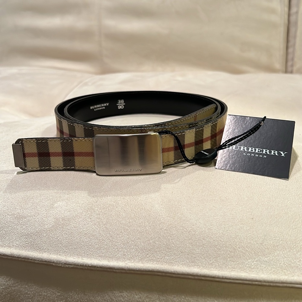 Burberry Nova Check Belt - New With Tags in box